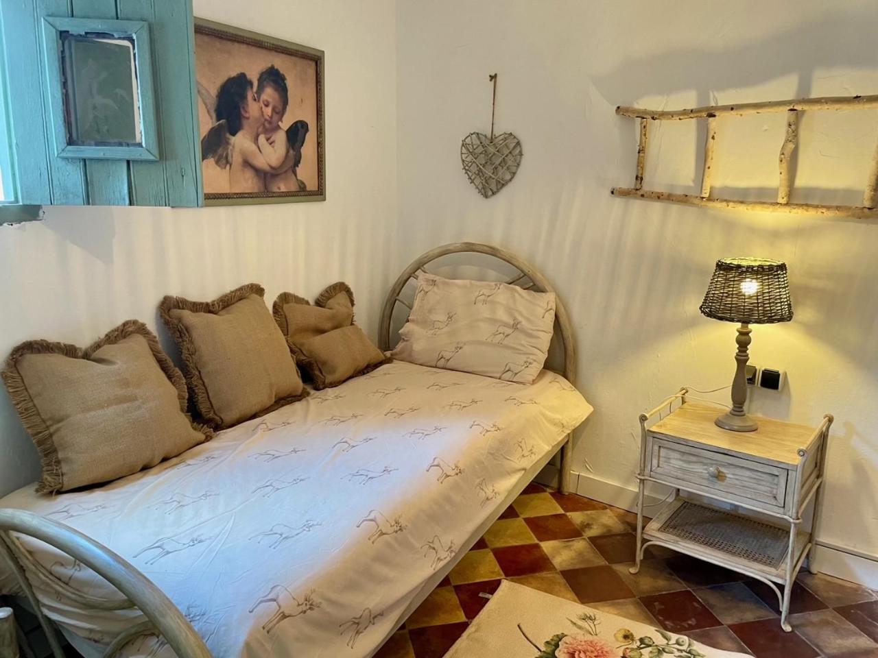 Country house Riojania Slow